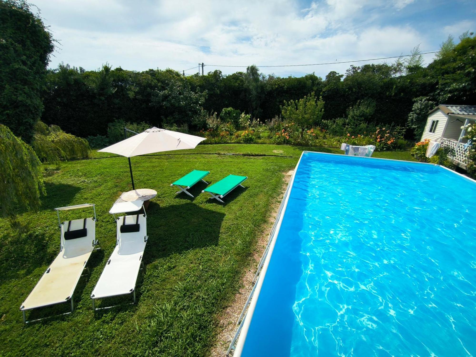 Versilia - Pietrasanta - Le Colmate Guesthouse Tonfano Esterno foto